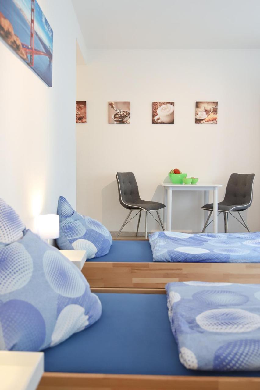Apartmondo Ferienapartments Оберхаузен Екстериор снимка