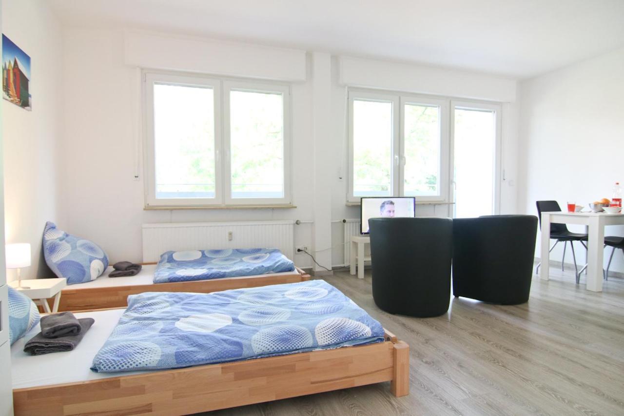Apartmondo Ferienapartments Оберхаузен Екстериор снимка